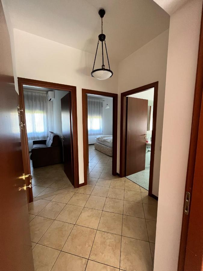 Sebino 11 Apartman Peschiera del Garda Kültér fotó